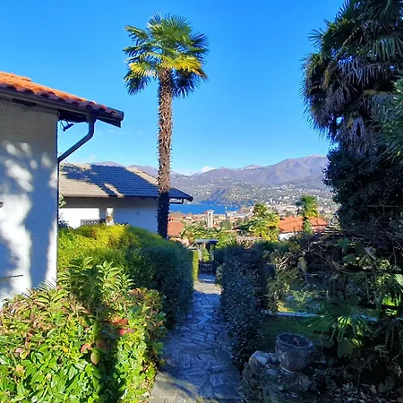 Casa vacanze By Maggiore With Balcony *