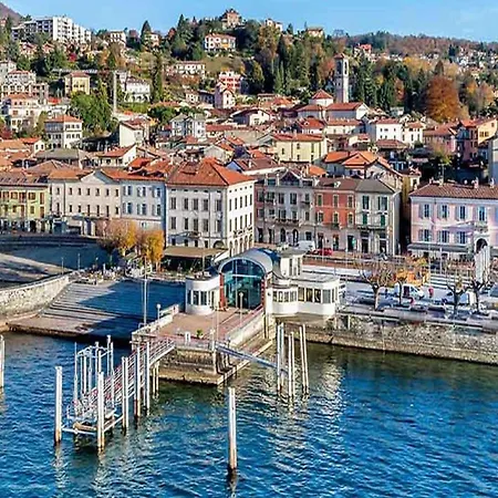 By Maggiore With Balcony Semesterbostad Germignaga